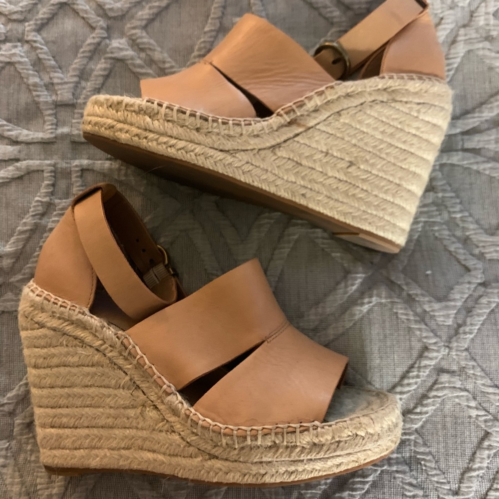 Treasure & Bond Sannibel Platform Wedge Sandal